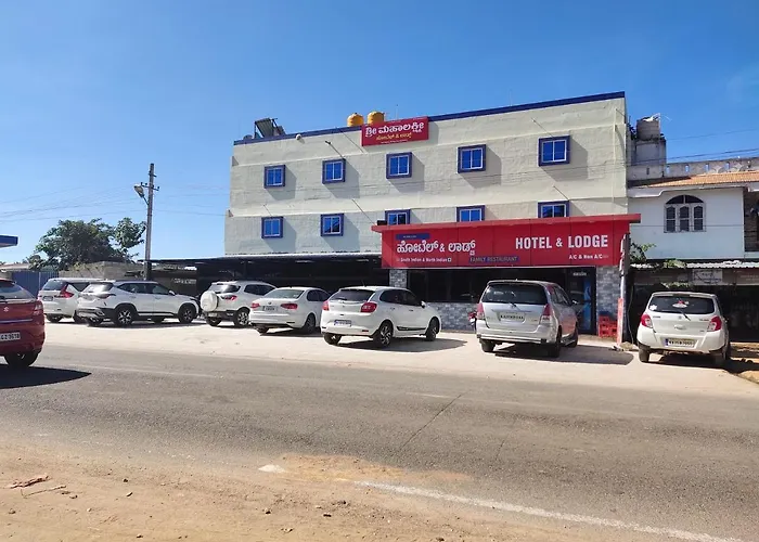 Sri Mahalakshmi Hotel And Lodge